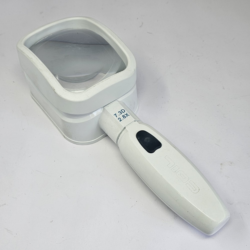 Coil Lighted LED Handheld 2.8X 7.3D Magnifying Glass Tested For Reading Etc