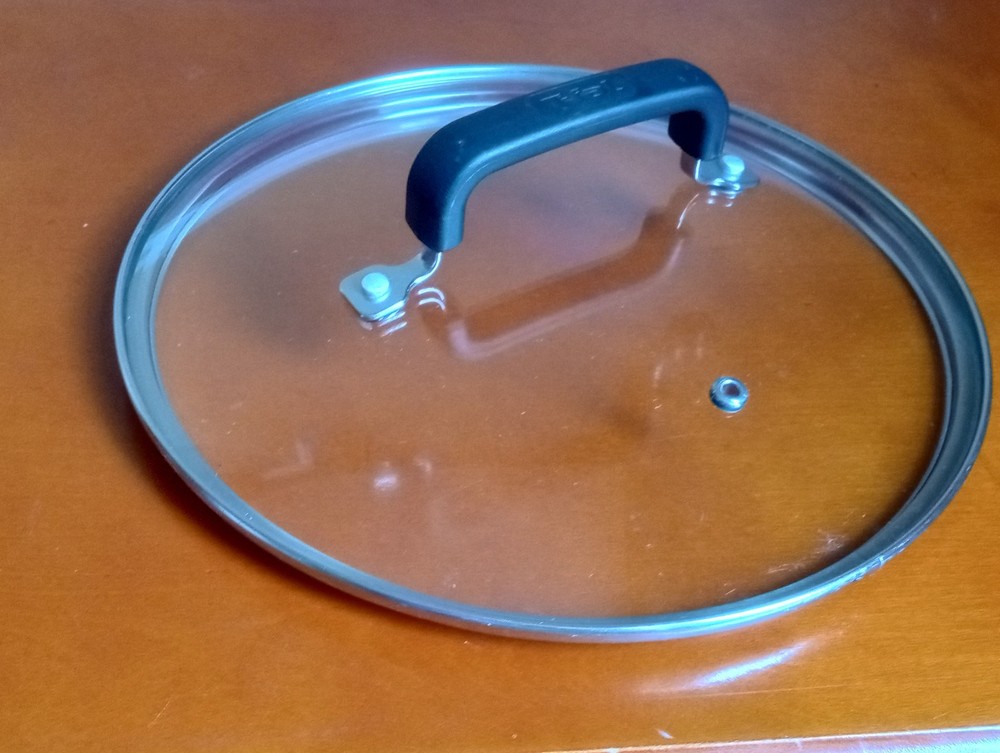 T-FAL Replacement Glass Lid, Outer Rim 10", Rectangular Handle, Vented