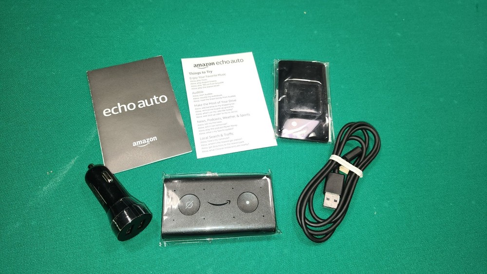 Amazon BP39CN Echo Auto Smart Assistant Bundle - Black