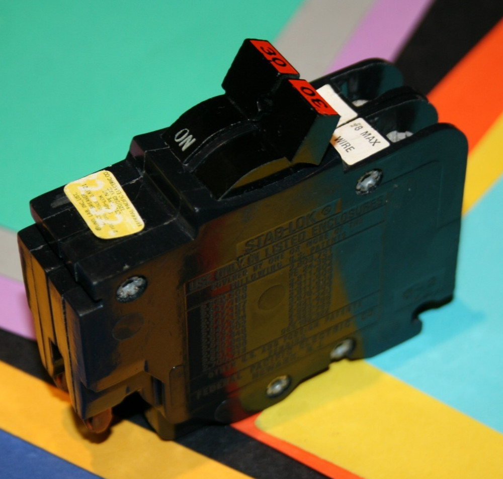FEDERAL PACIFIC 30 AMP 2-POLE BREAKER TYPE NC THIN DOUBLE POLE