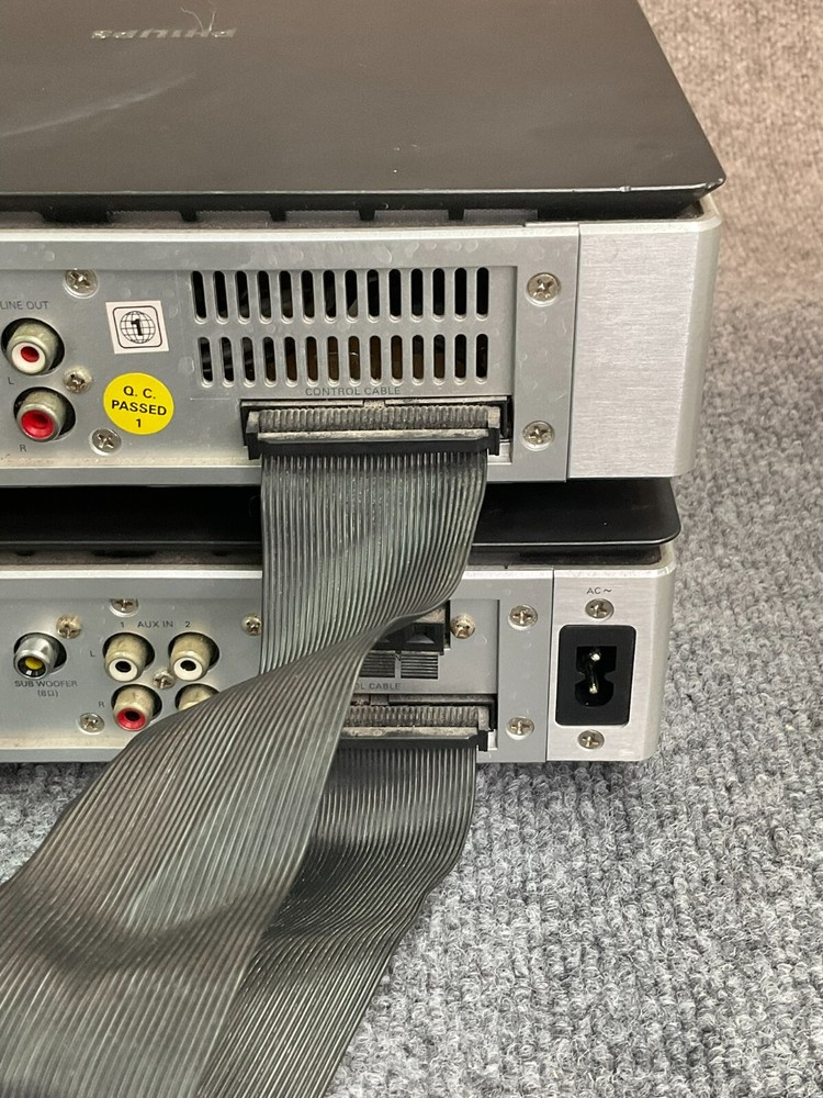 Philips MCD718/37 Micro Theatre System DVD Player Tuner Amplifier
