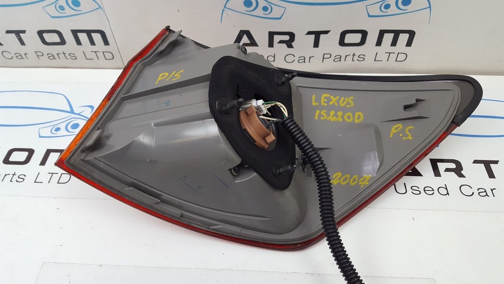 LEXUS IS 220 MK2 REAR LEFT PASSENGER SIDE CORNER OUTER LIGHT 2005-2013