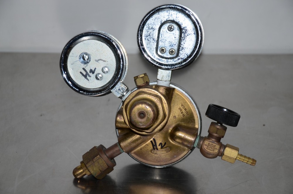 Matheson Regulator Model 9-580