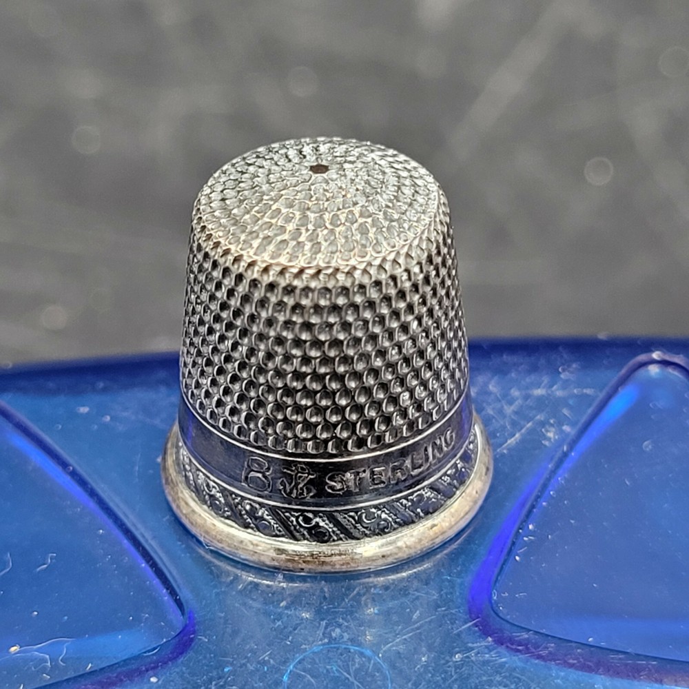 Antique Stern Brothers Slash Pattern Sterling Silver Size 8 Thimble