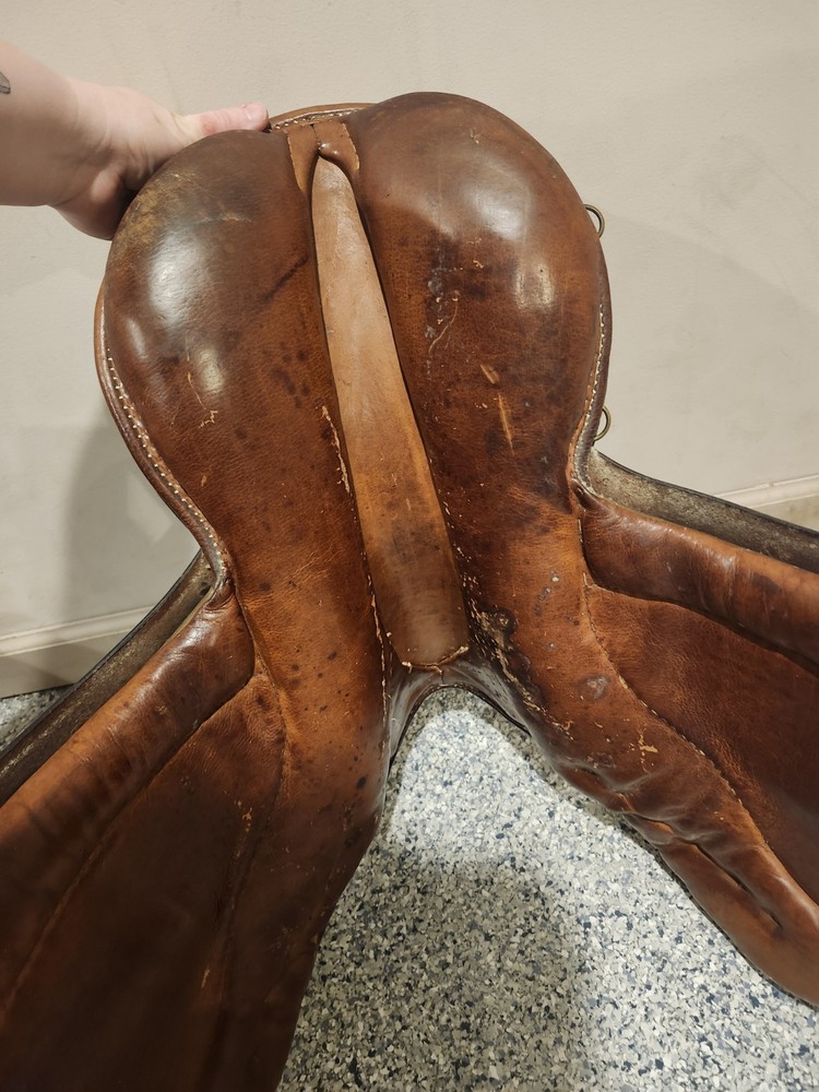 19" Stubben Siegfried Saddle