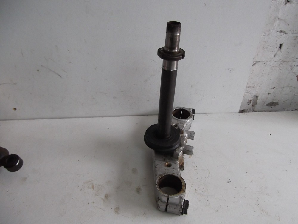 SUZUKI SV650 BOTTOM YOKE