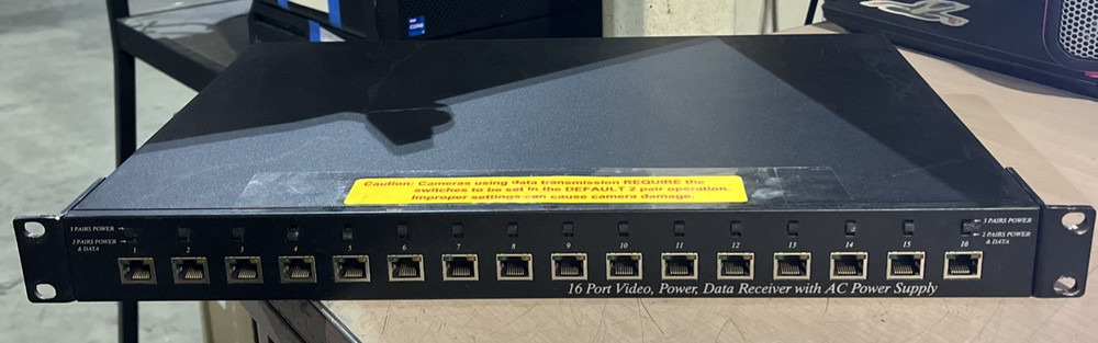 TPP016VPD 16-PORT VIDEO POWER DATA HUB