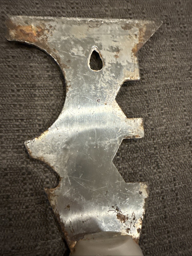 Blue Hawk 2.9-inch Carbon Steel Painters Multi-Tool.