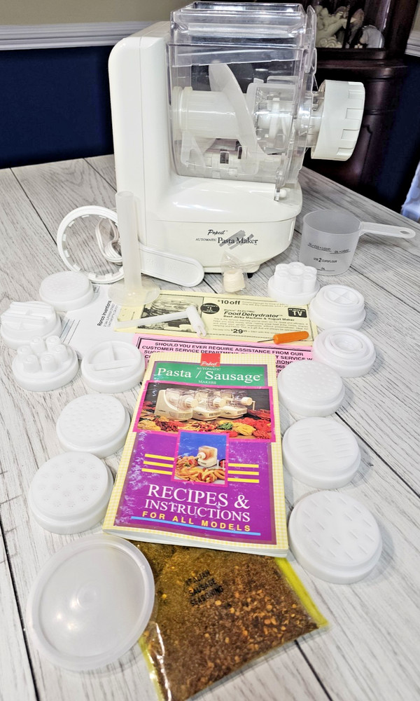 Popeil's P400 Automatic Pasta Maker Machine Multiple Attachments - Tested WORKS