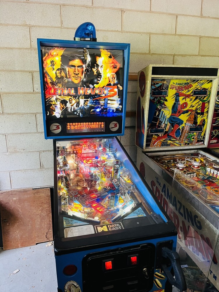 Lethal Weapon 3 1992 DATA EAST Pinball Machine GREAT Condition