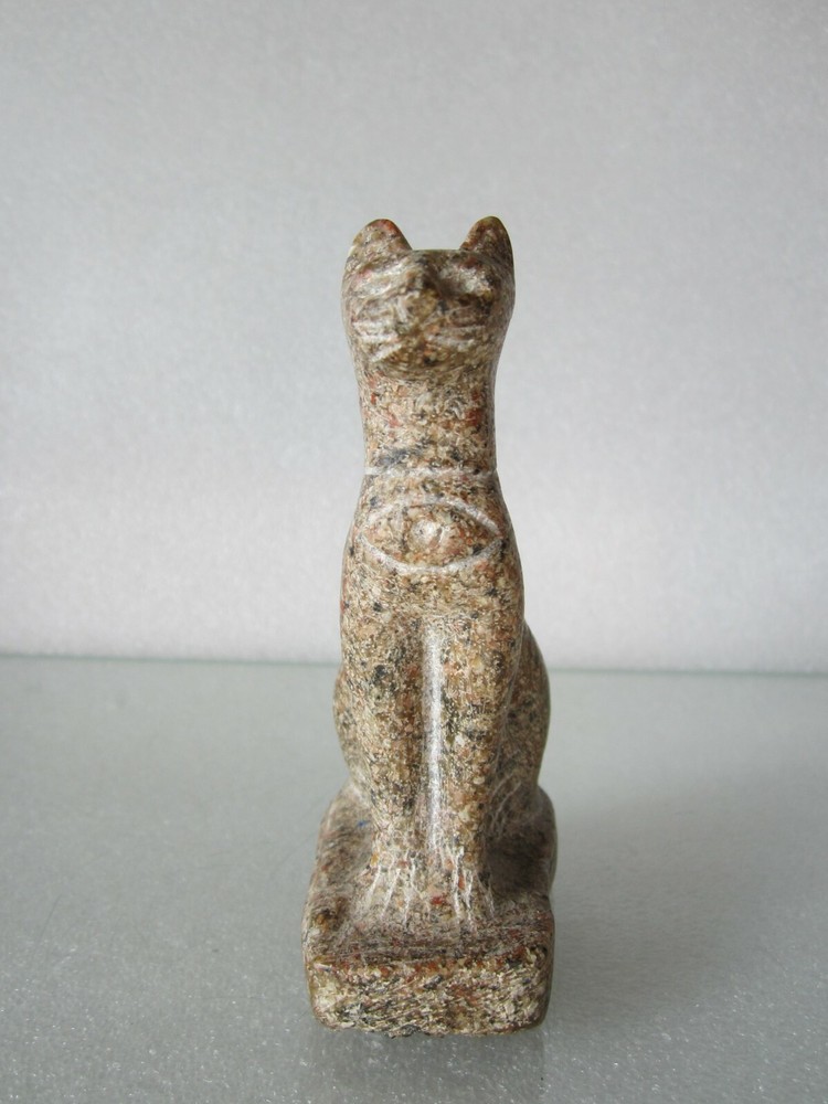 ANCIENT EGYPTIAN PHARAONIC CAT CARVED STONE STATUE