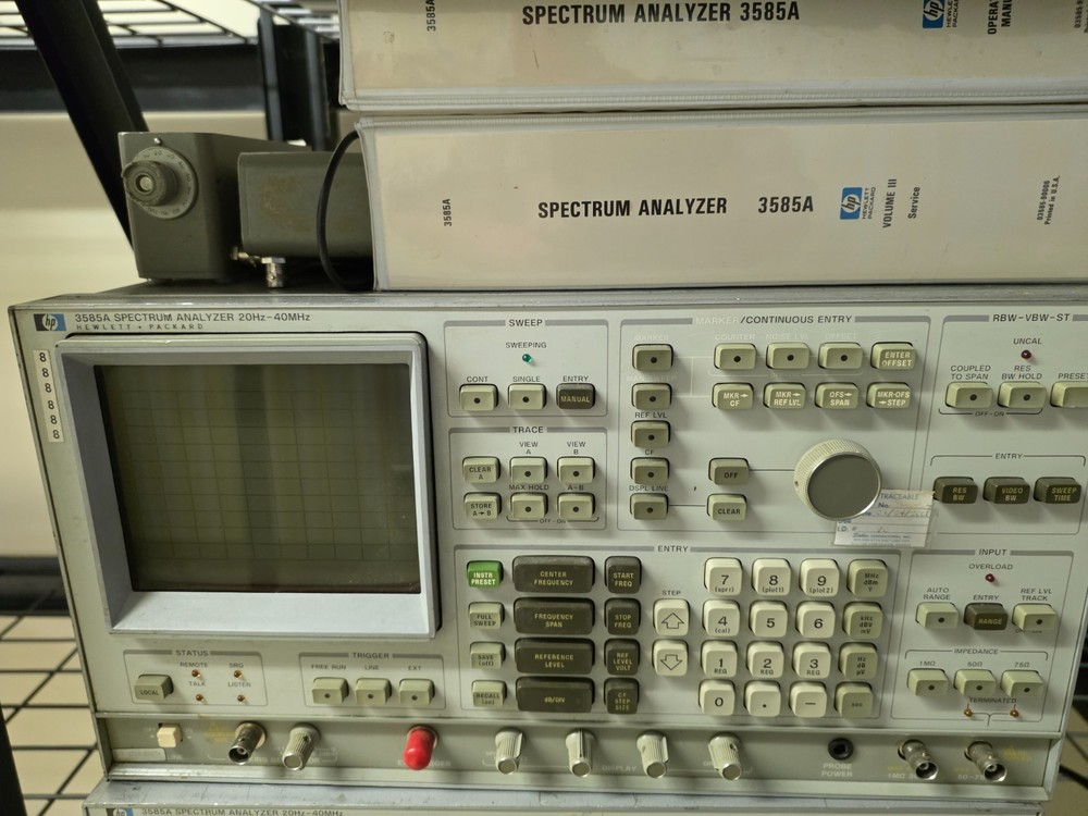 HP SPECTRUM ANALYZER 3585A QTY: 4