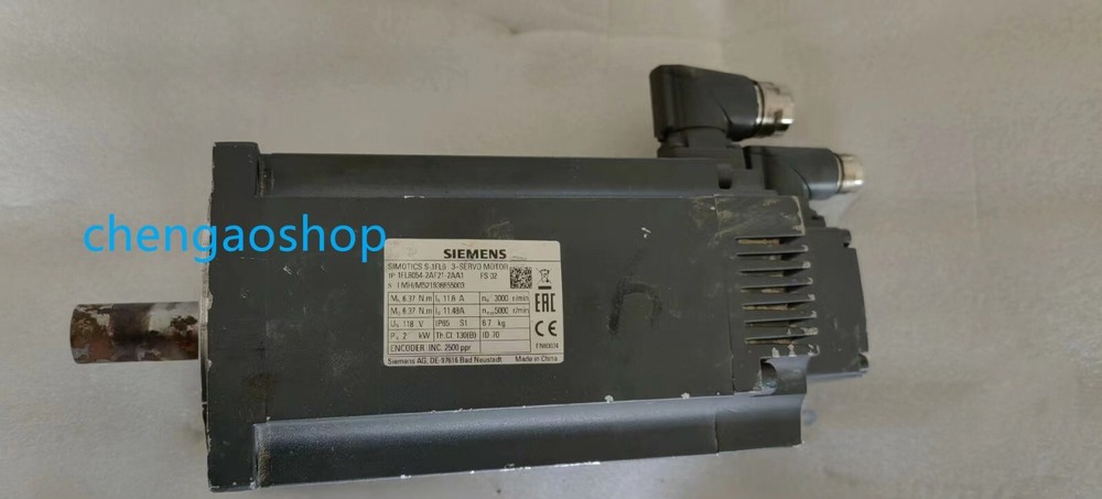 1PCS used working 1FL6054-2AF21-2AA1 (by DHL or FedEx)