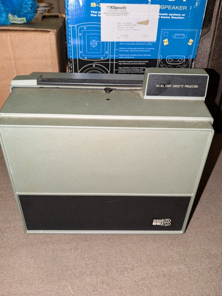 Sears Du-All Eight  8mm motion picture projector Tested But Needs Maintenance