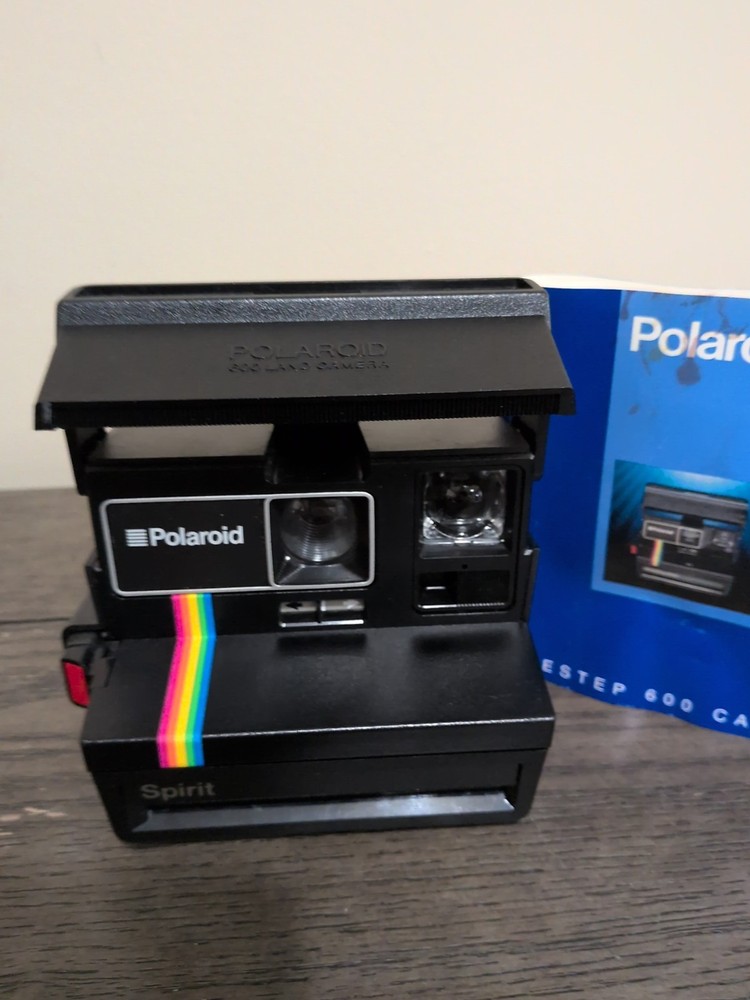 Polaroid One Step Flash 600 Instant Film Camera Built in Flash Strap - Tested