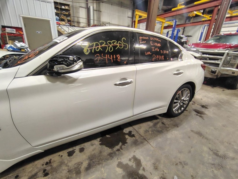 Q50 2018 Headrest 1488733