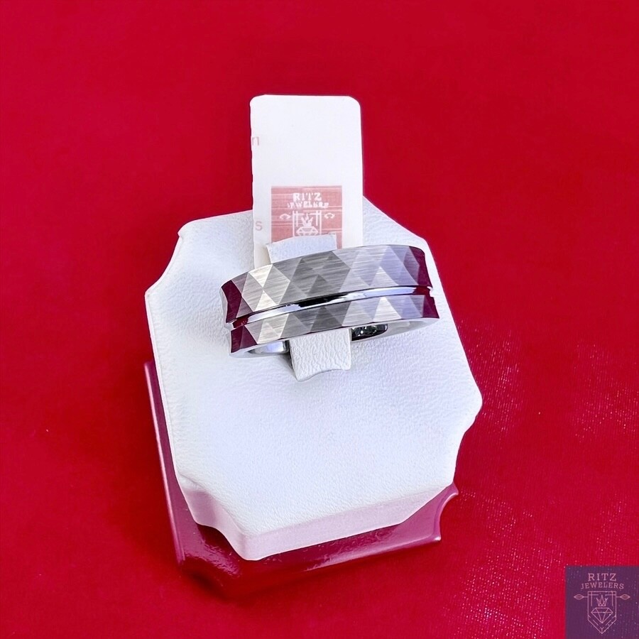 Fancy Style Tungsten Wedding Band (Size 10, 8mm)