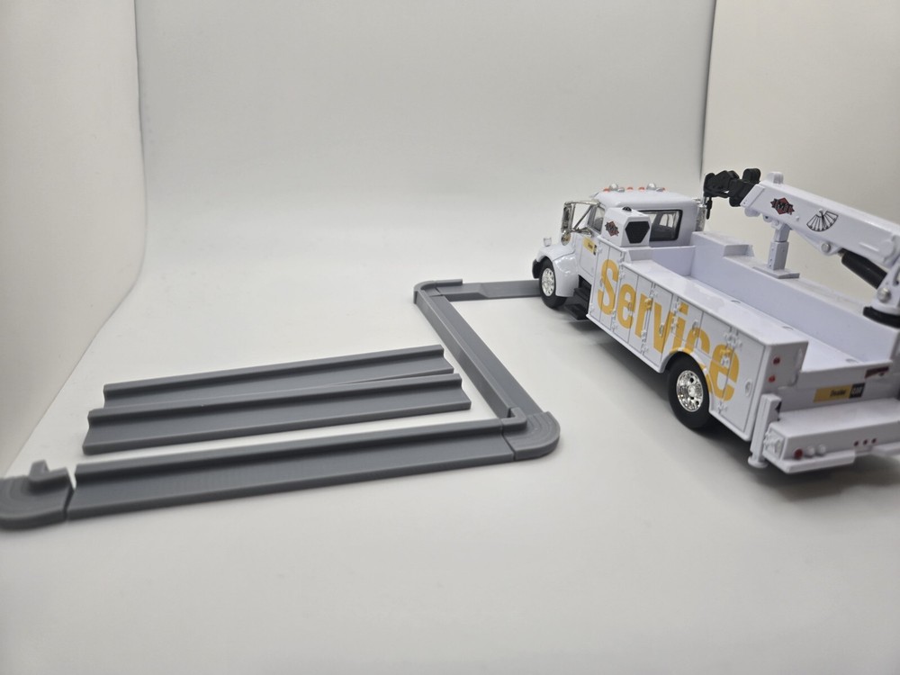 1/50 Scale 30" Curb 11 Piece Set