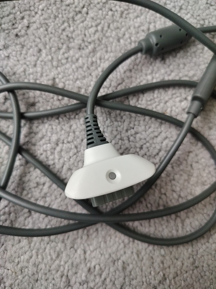 Microsoft Xbox 360 Play And Charge Kit Cable Cord USB Untested