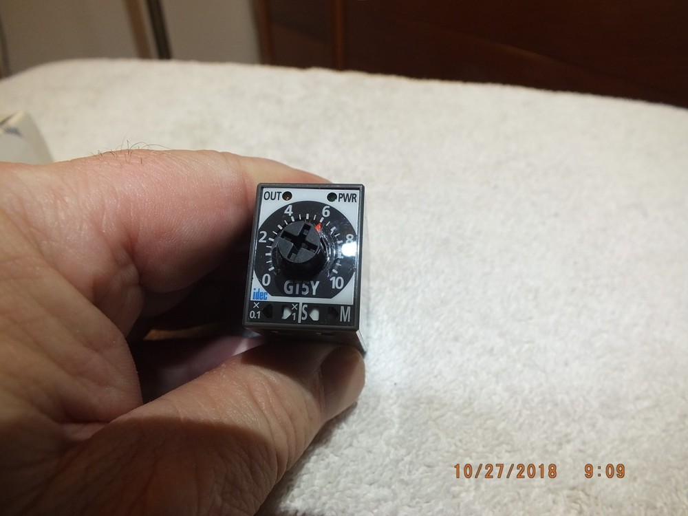 IDEC time delay relay 12vdc NOS