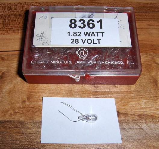 #8361 LAMP - QUANTITY OF 2