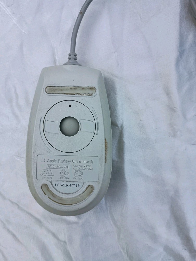 Apple Desktop Bus Mouse II M2706 Untested