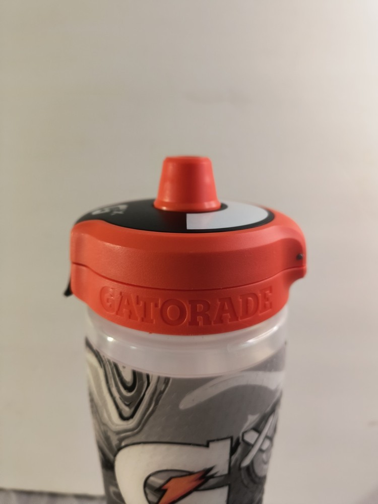 30oz Gatorade Gx Refillable Squeeze Bottle