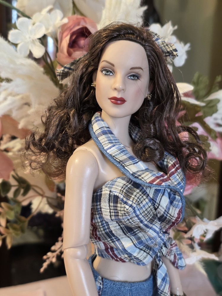 Tonner Deanna Denton Doll