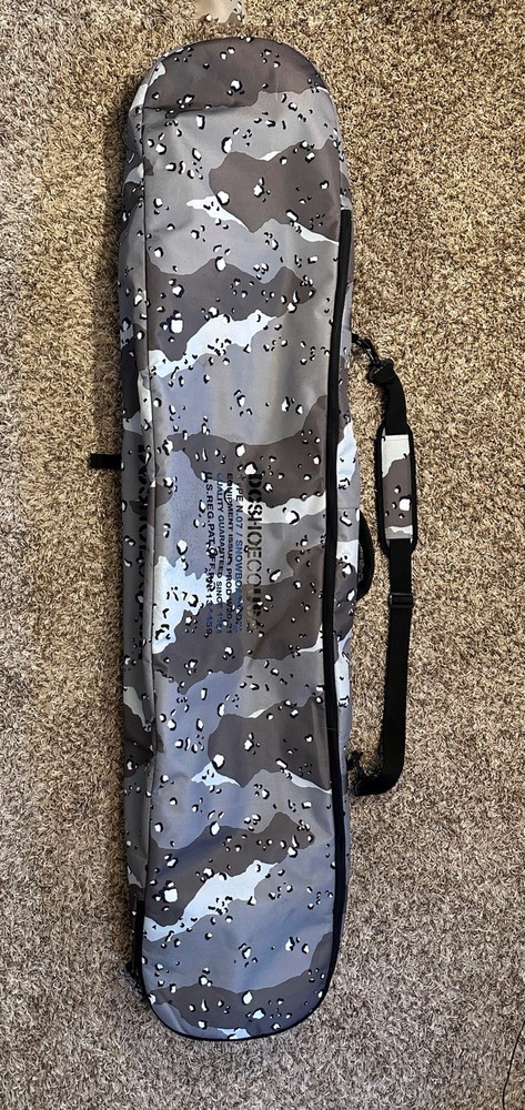 DC Snowboard Travel bag