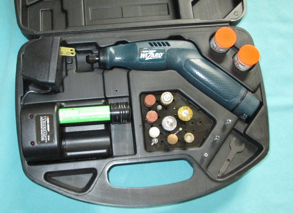 B&D VersaPak Wizard Drill Set