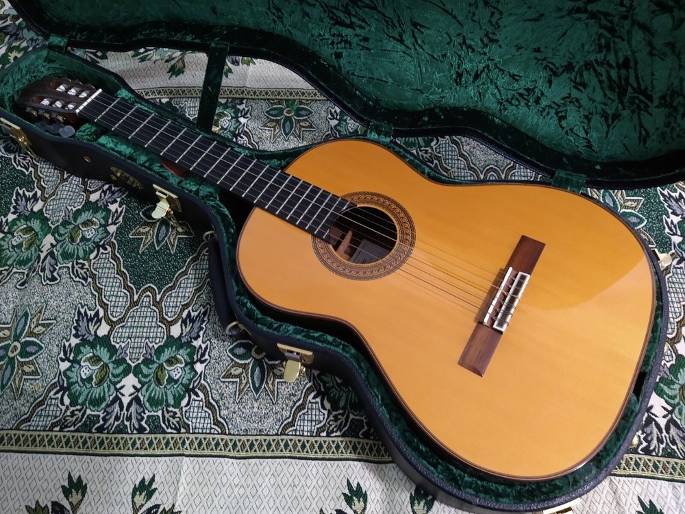 Luthier LU105 Classical Guitar (2006) Made in Spain w/ Hardshell Case