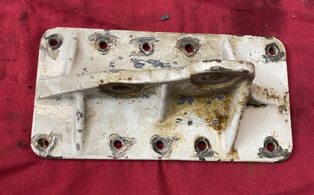 Peterbilt  Sleeper Connector -  Hanger, mount, support, bracket  29-02378R