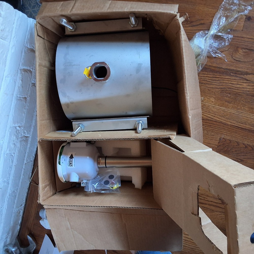 Seametrics AG90-10 Saddle Flowmeter 10" - Battery Powered