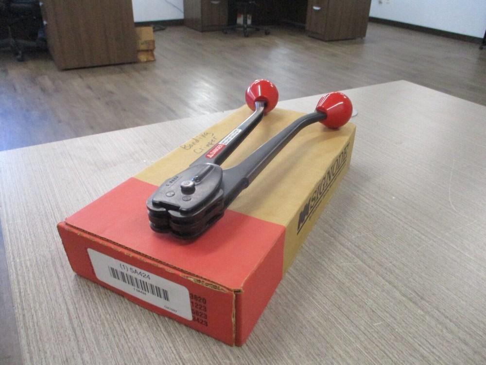 Signode Strapping Sealer 5A424 New Surplus