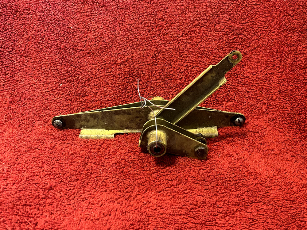 AIRCRAFT HORIZONTAL STABILIZER HINGE ASSEMBLY