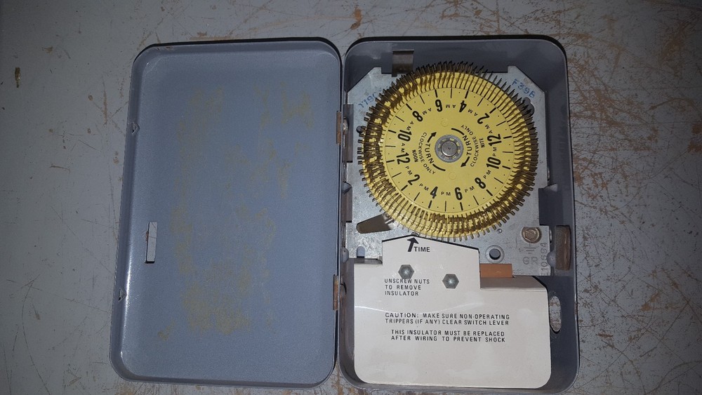 Dayton Time Switch, T1905-8