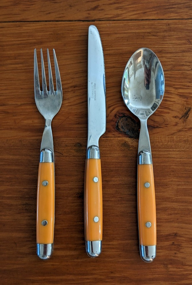 CAMBRIDGE JUBILEE Orange Stainless Flatware Riveted Handle Set of 3 spoon fork