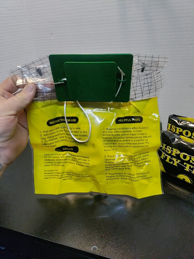 4 Disposable Big Bag Fly Traps