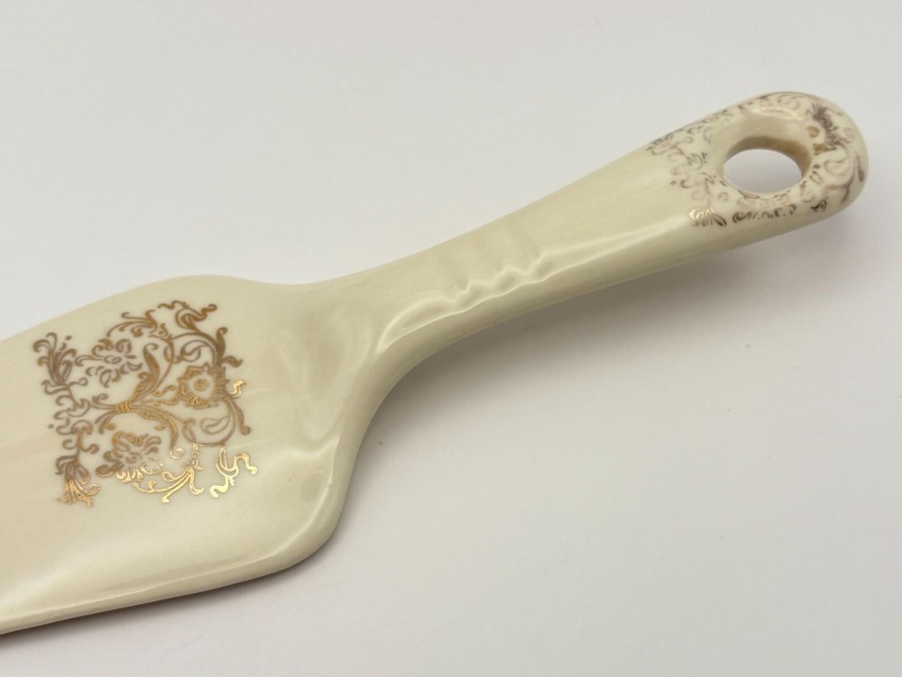 Vintage Wedding Cake Server With Romantic Scene Baroque Style Ceramic