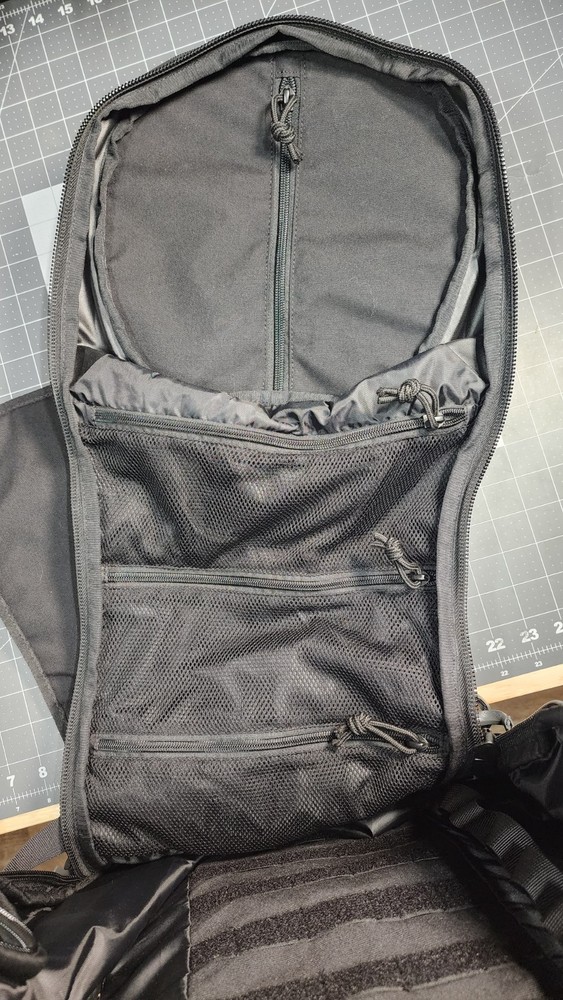 SOG Seraphim 40 Backpack Black - EUC