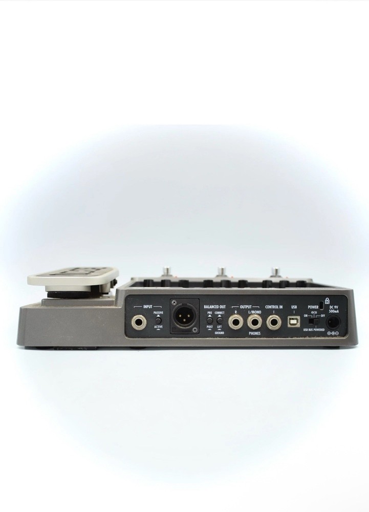 Zoom G3X Multi-Effects Processor Looper Tuner Expression Pedal Guitar