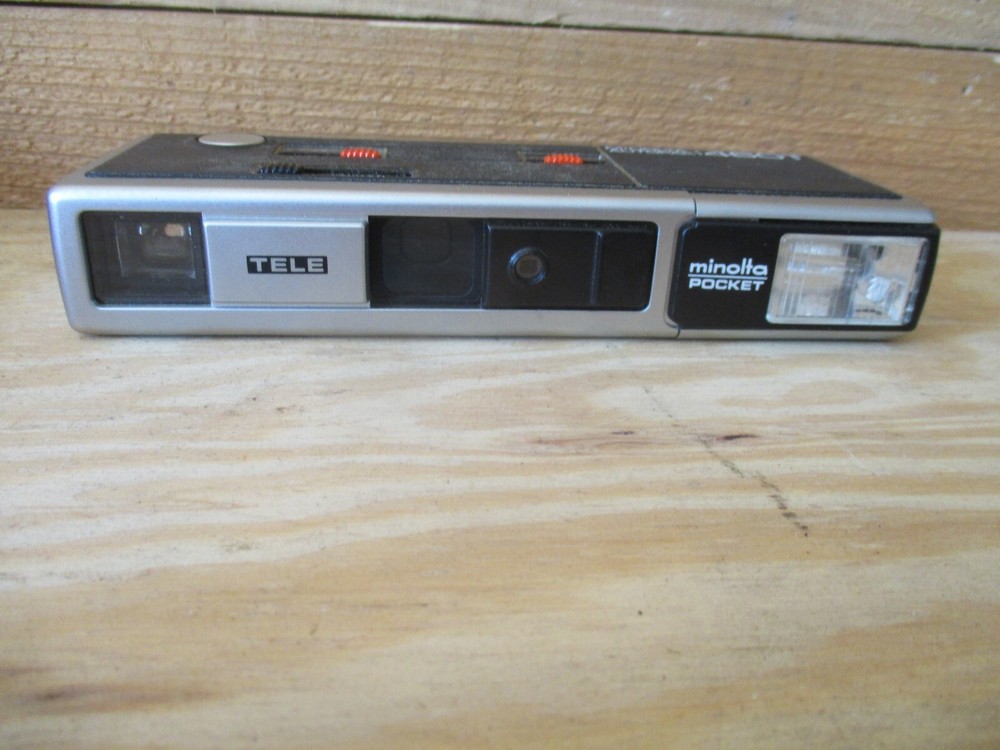 Minolta 460T Camera