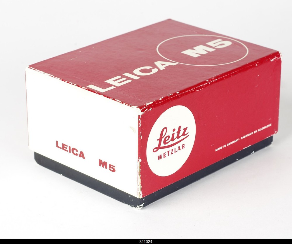 Orginal Box For Camera Leica M5
