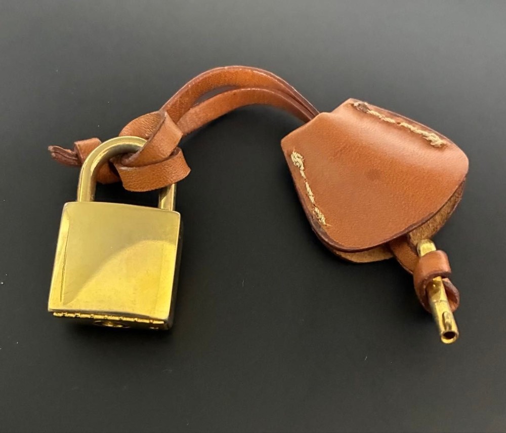 Authentic Celine Gold Lock & Key with Leather Case Padlock Cadena