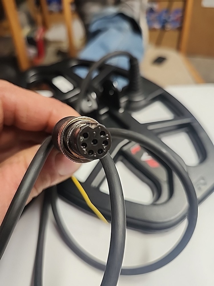 Minelab V10 coil