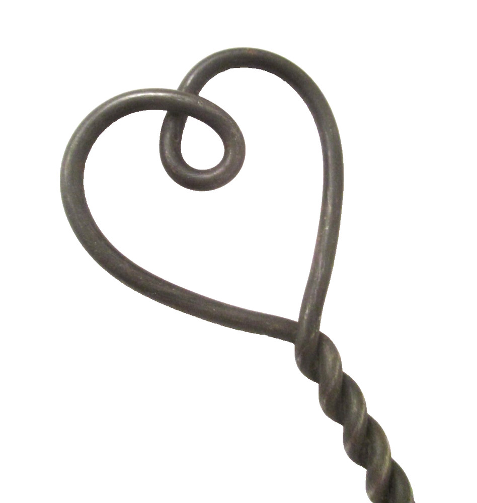 PRIMITIVE TWISTED WIRE CLAMP w/HEART FINGER HOLE