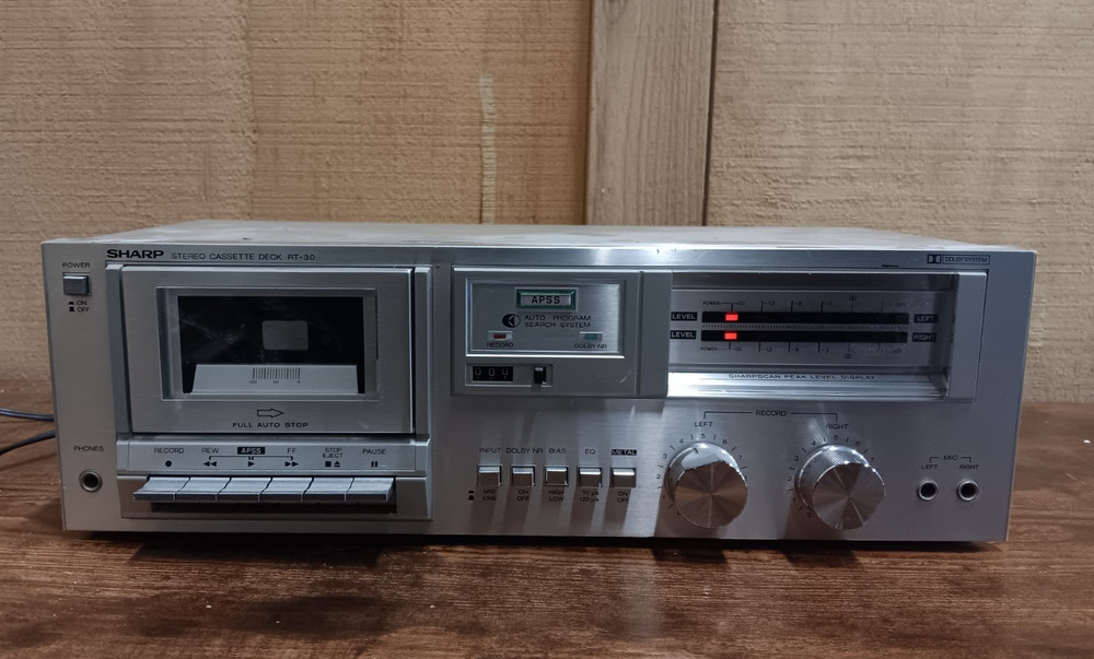 Vintage SHARP Cassette Deck RT-30