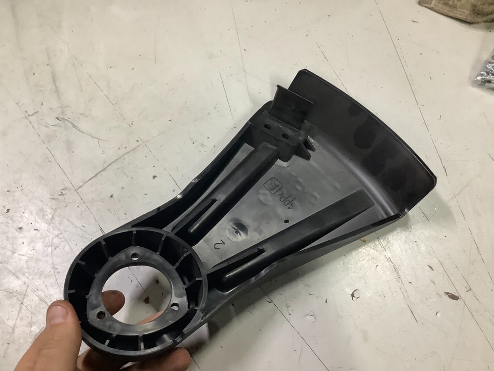 NEW GENUINE OEM ECHO SRM-225 TRIMMER HEAD GUARD SHIELD