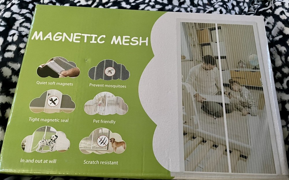 White Magnetic Mesh Screen Door, Safe For Pets