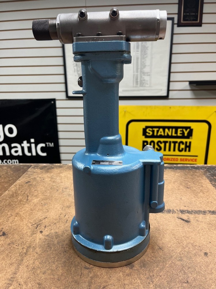 CHERRY G689 PNEUMATIC RIVETER